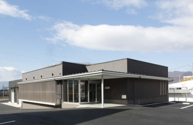 上田営業所の外観写真